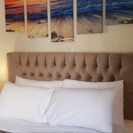 City's Center Lux. Apt.up 4 Persons And Bbq Appartement